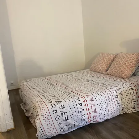 Ag Immobilier 75 * Parigi